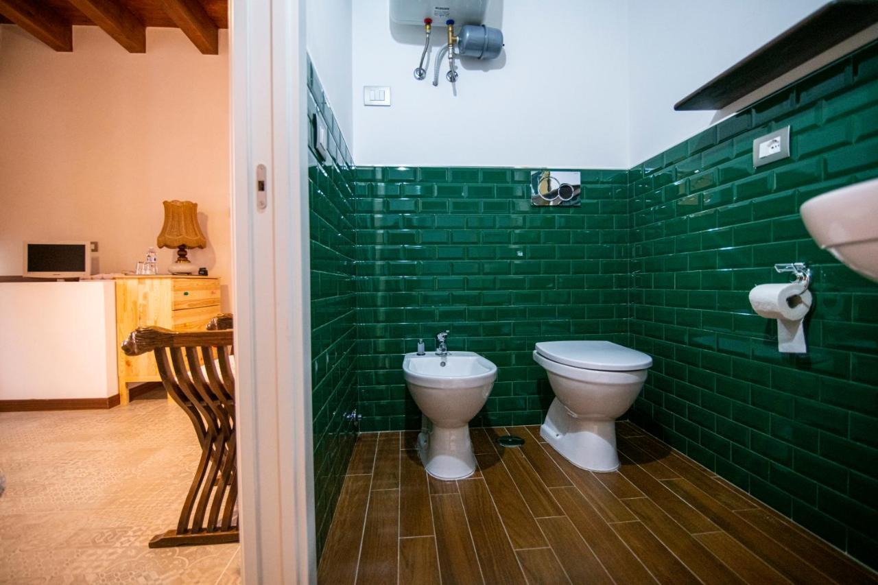 Redmood Guesthouse Barletta Eksteriør billede